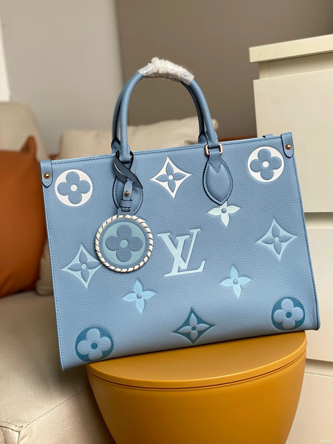 Cheap VUITTON ONTHEGO MM LOUIS 0805